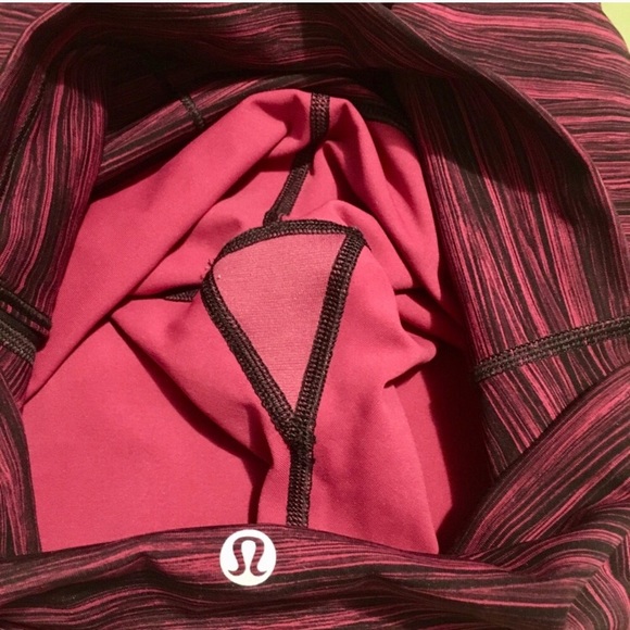 LAST CHANCE Wunder Under NO signs of wear. - Picture 6 of 7